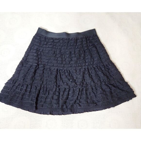 Max Studio Black Tiered A-Line Skirt M Knee Textured Office Whimsy Goth - Picture 6 of 6